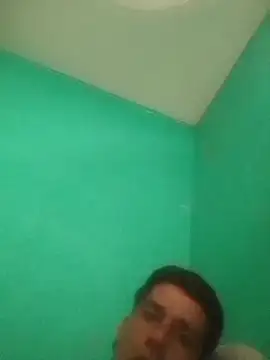 TragicAirplane168 webcam show