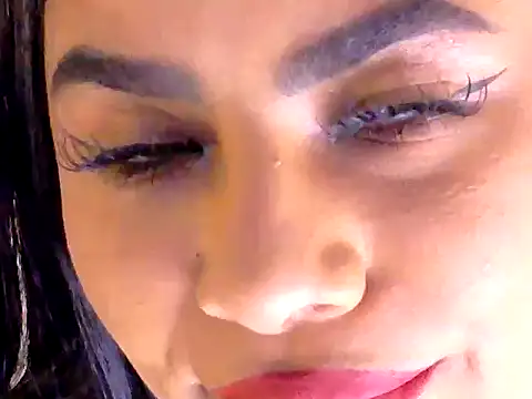 Chat +18 de anneroaa ao vivo