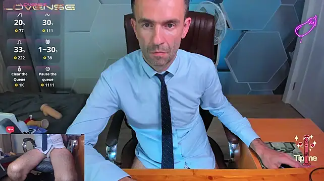 Chat XXX ao vivo de SteveTiger