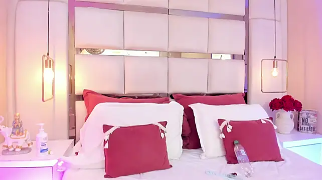 elizavenus Adlı Modelin Canlı XXX Sohbeti