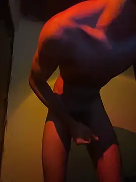 Chatroom XXX en direct de h4k1m33