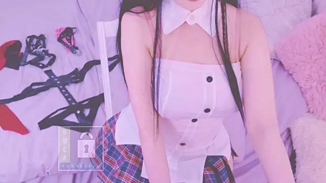 צ'אט XXX בשידור חי של LongoriaEva