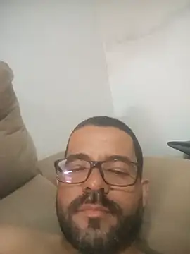 Negolay – Naživo XXX chat