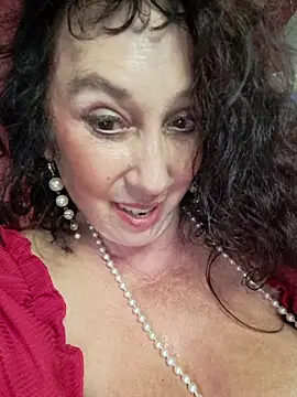 GypsyEsmeraldan Live XXX chat