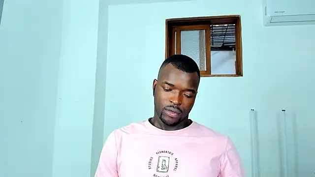 XXX chat uživo modela Dylan_Taylor