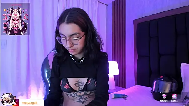 Molly_A Chat XXX live