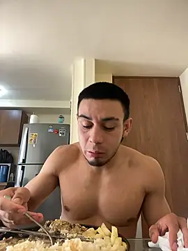 Taylor_DiamondBoy élő XXX-chatje