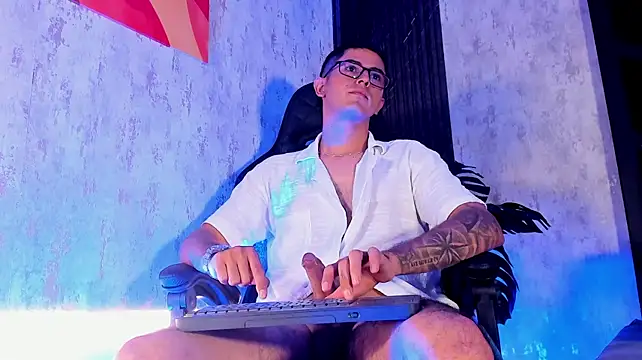Ostin_Colt Live XXX Chat