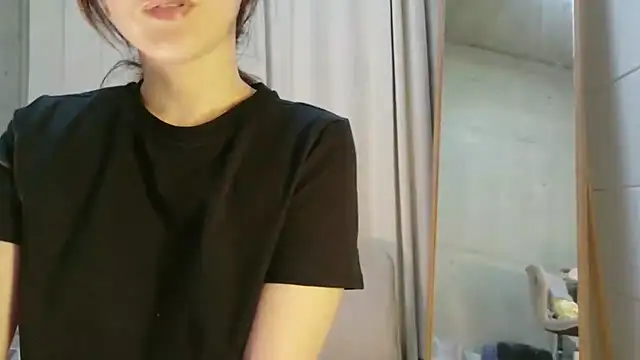 Mikaringooo___のライブXXXチャット
