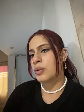 steffmontespink18's Live XXX Chat