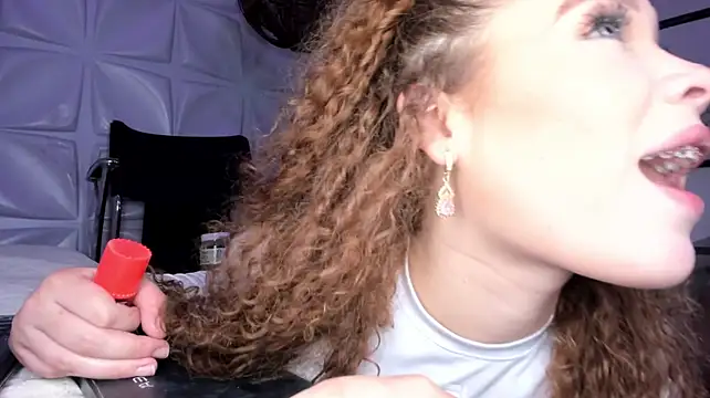Chatroom XXX en direct de _LittleLia