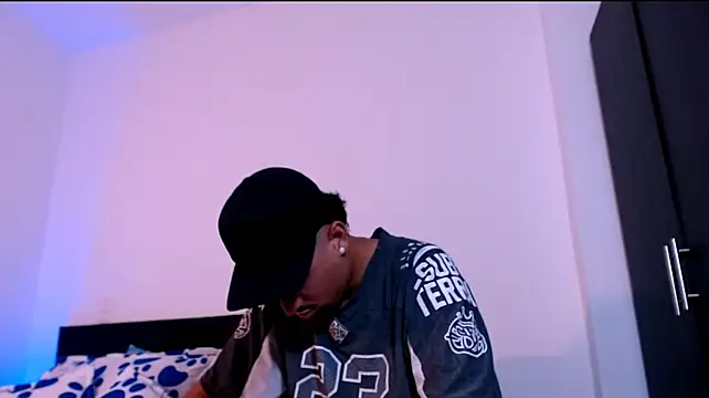 Czat XXX na żywo – Deivy___