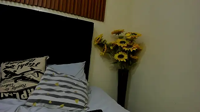 Bella-Bloom – Naživo XXX chat