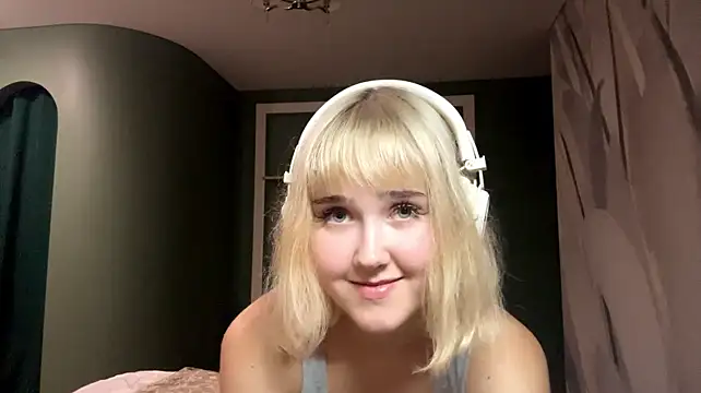 צ'אט XXX בשידור חי של PokoMun