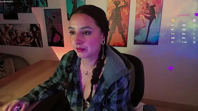 צ'אט XXX בשידור חי של emma_luna59