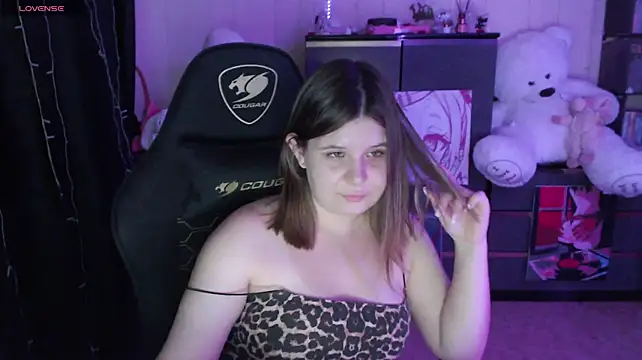 AmyVibess XXX чат на живо