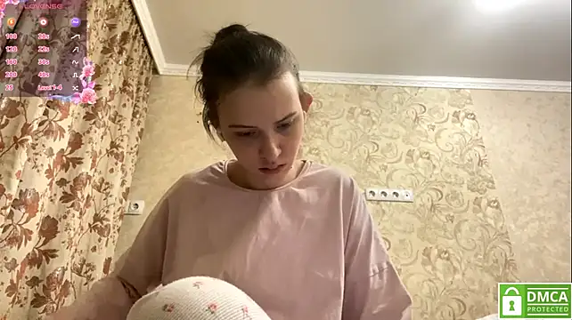 CeyaLier Live XXX Chat