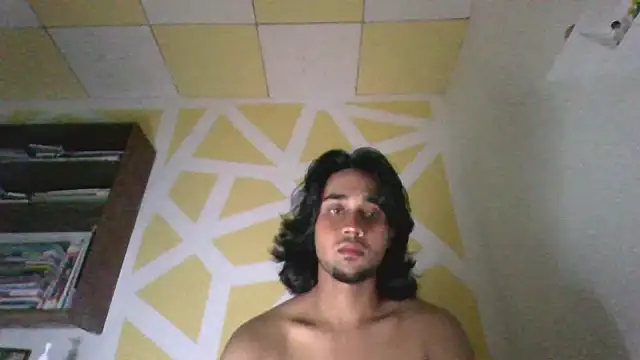 Chat +18 de hensmendy ao vivo