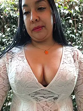 Chatroom XXX en direct de keny__a