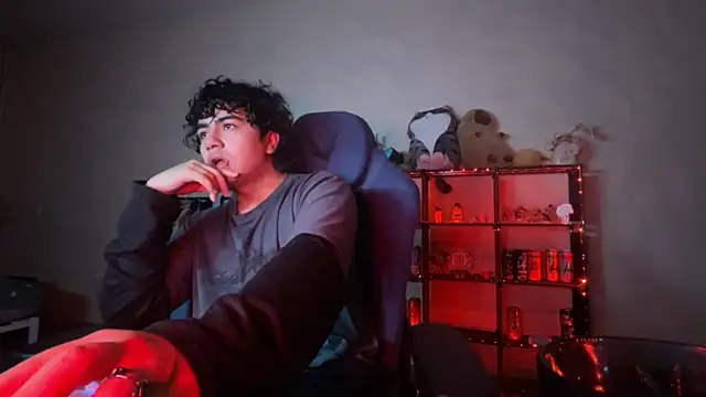 Chat +18 de _ELIGOS_ ao vivo