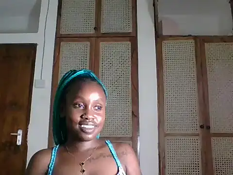 Chat +18 de Coochie_cookie ao vivo
