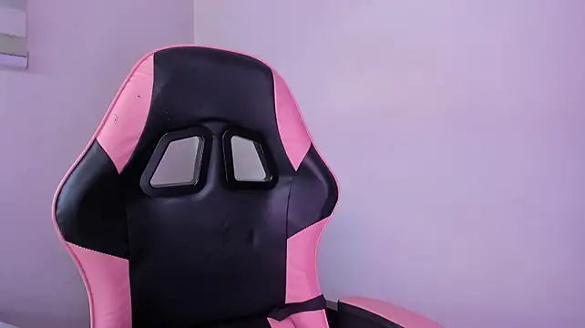 XXX chat uživo modela Arianna_Jannes