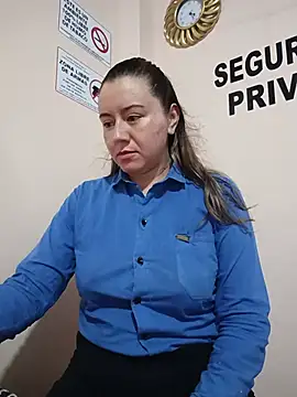 Chat +18 de Hannah-colx ao vivo