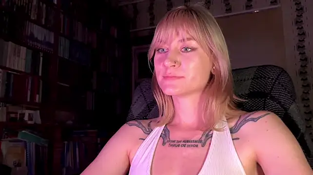 Chat XXX ao vivo de Retro_Marie