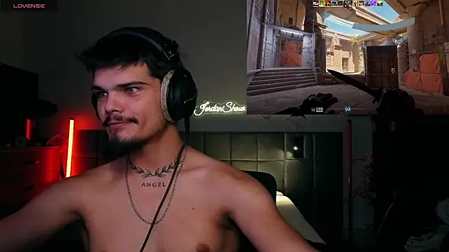 JordanShow élő XXX-chatje