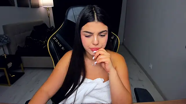 AlluringAriel Live XXX-chat