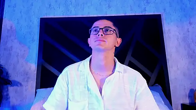 Chat XXX ao vivo de Ostin_Colt