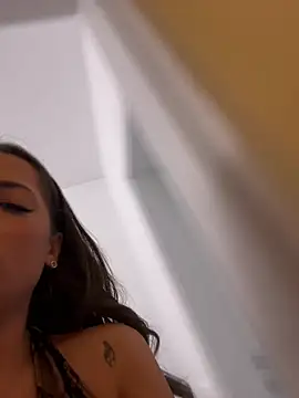 WilddAngel Live XXX Chat