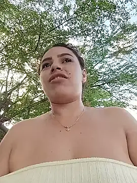 Chat XXX en directo de Mommy-Hot