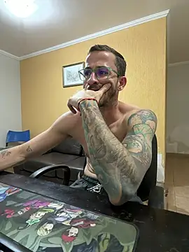 Živý XXX chat CoyoteDuMato
