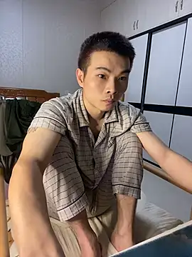 gutou001 Live XXX Chat