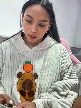 Chat +18 de Madeleinesummerrr ao vivo