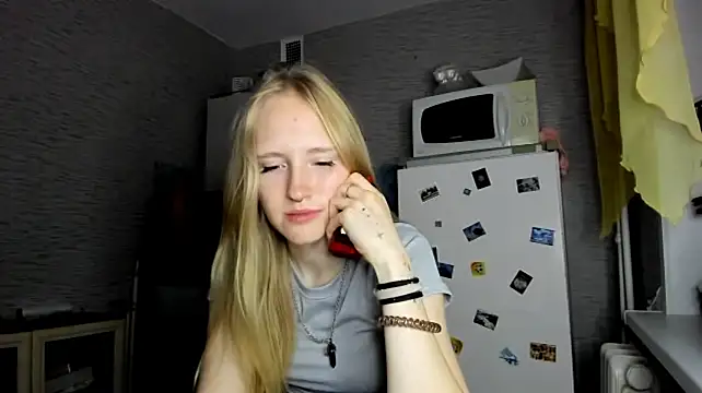 Mia_Azart's Live XXX Chat