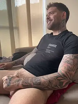 arnold_bekam's Live XXX Chat