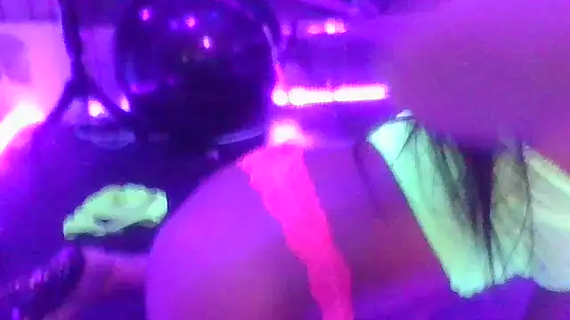 Anavrinjae's Live XXX Chat