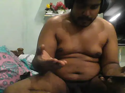 XXX chat uživo modela Foxboy65