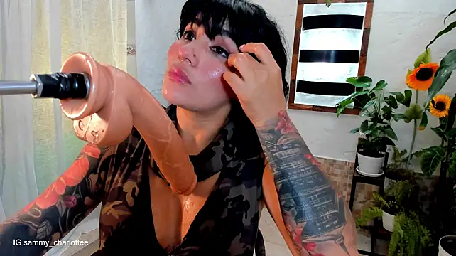 Sammy_charlot's Live XXX Chat