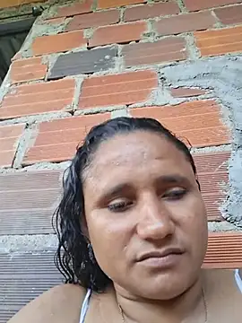 Mature--Mommy's Live XXX Chat