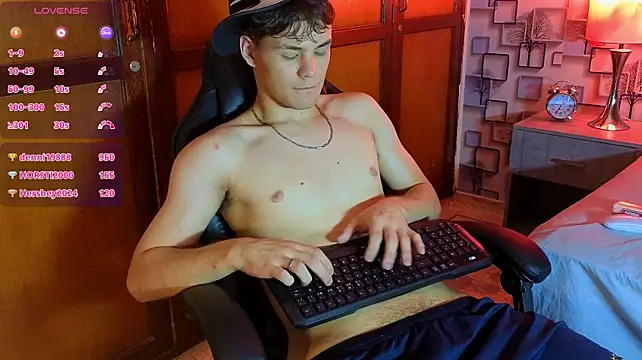 LoganSteel_ Chat XXX live