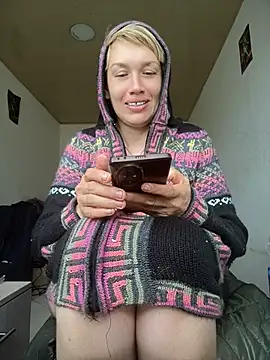 MARILYNKOVANOVA 라이브 XXX 채팅