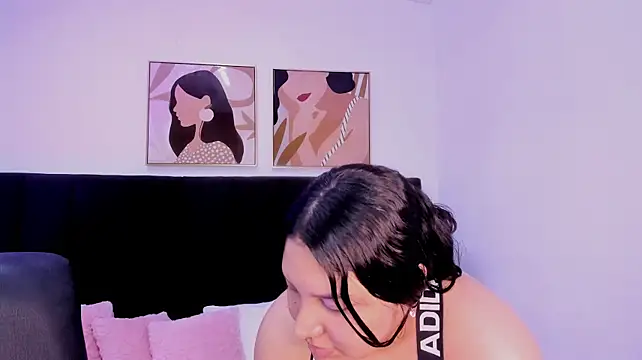 dullce77 live XXX chat
