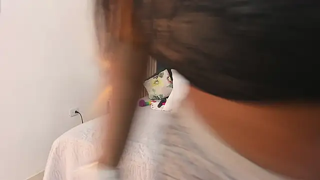 צ'אט XXX בשידור חי של gabytyara2