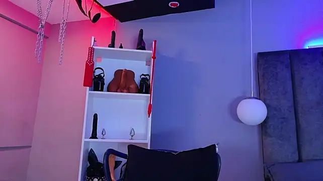 XXX chat uživo modela MariaGaitan