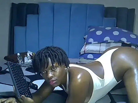 melanin_moon Live XXX-Chat