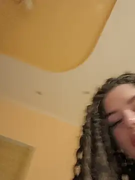 Živý XXX chat BitterPeach