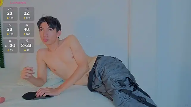 Adriann_voss 现场XXX聊天